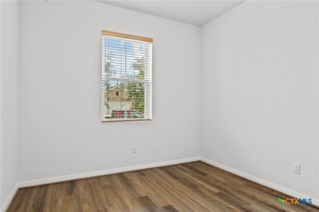 Building Photo - 448 Chaste Tree Dr