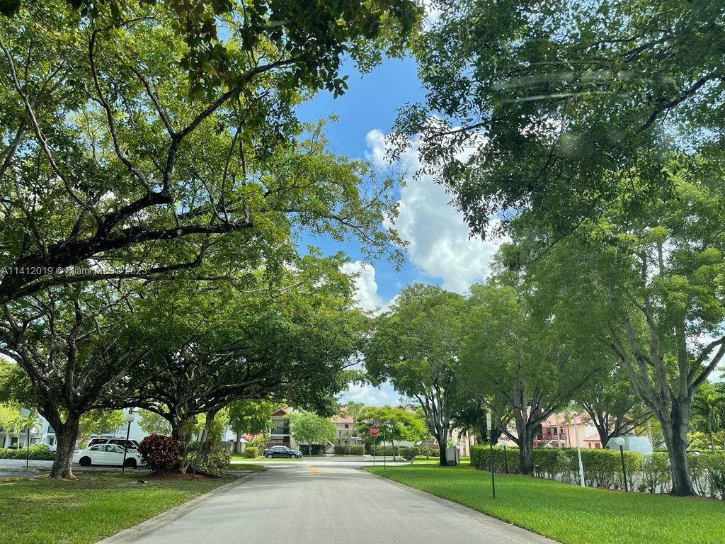 3216 NW 102nd Terrace Unit 301F, Coral Springs, FL 33065 Condo for