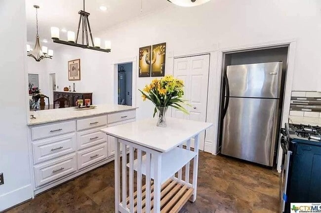 Foto del edificio - 603 S Liberty St