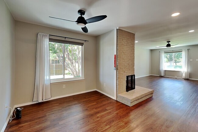 Building Photo - 3100 Fairgate Dr