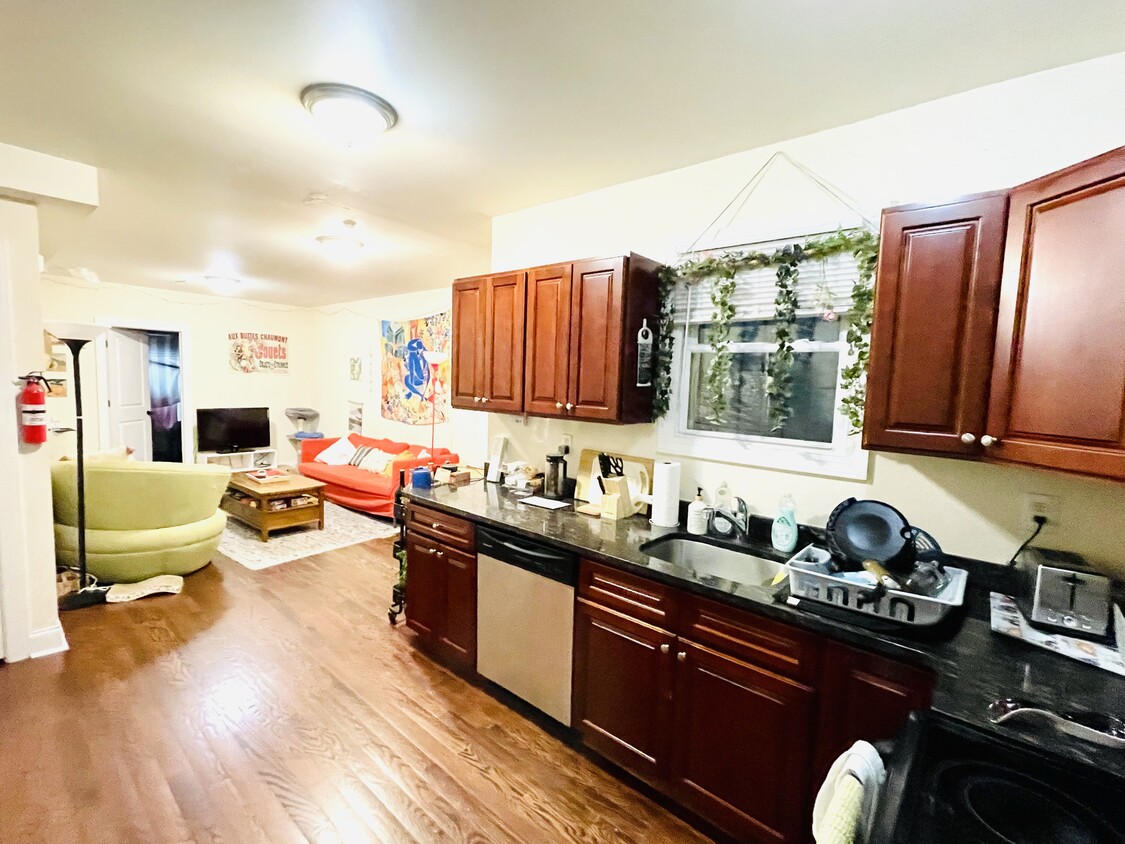 Foto principal - 2211 N Camac St