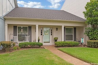 Building Photo - 119 Stratmore Dr