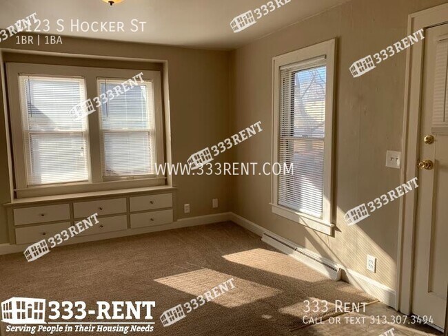 Building Photo - One Bedroom Sanctuary! Will Go Fast!