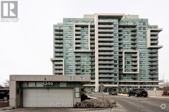 Building Photo - 1346-1346 Danforth Rd