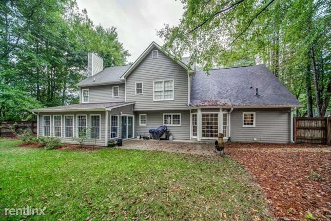 Building Photo - 4 br, 2 bath House - 174 Threechop Drive NW