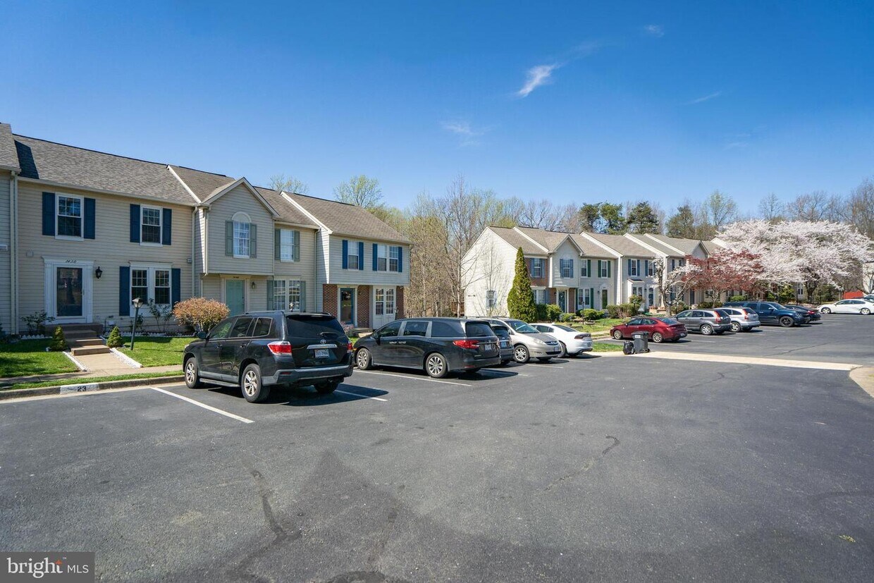 3450 Belleplain Ct, Dumfries, VA 22026 Townhome Rentals in Dumfries