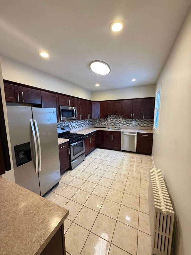 Foto del edificio - Sisson Plaza