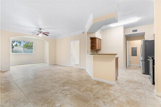 Building Photo - 9901 Baywinds Blvd