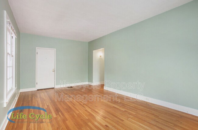 Building Photo - 508 Glenwood Ave SE