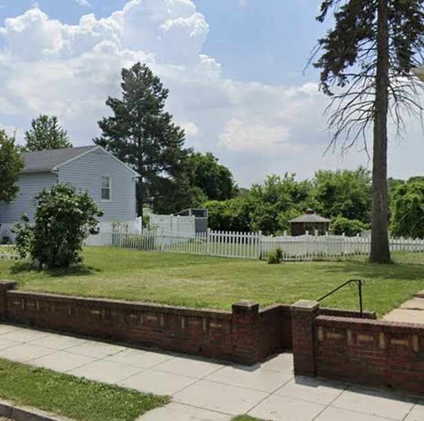 Primary Photo - 4605 Hunt Pl NE