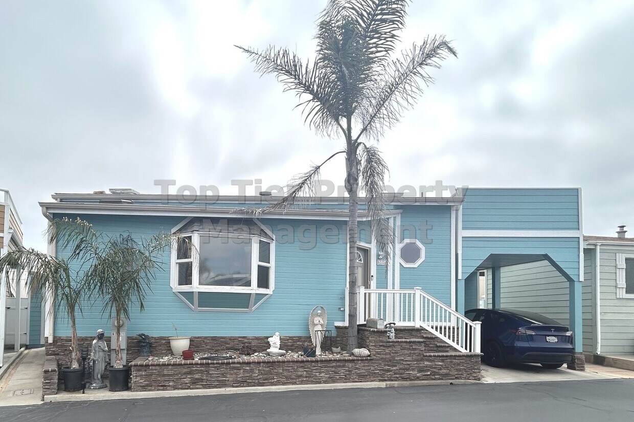 Foto principal - ***Coastal Carlsbad Home in 55+ Community ...