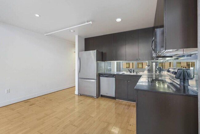Foto del edificio - Modern Industrial Loft in Jack London Square