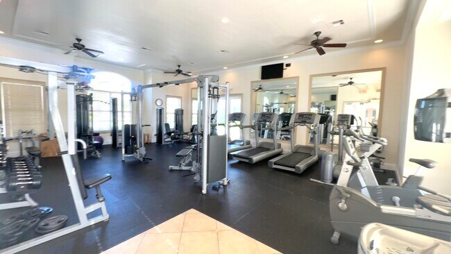 Foto del edificio - 3874 Cherrybrook Loop