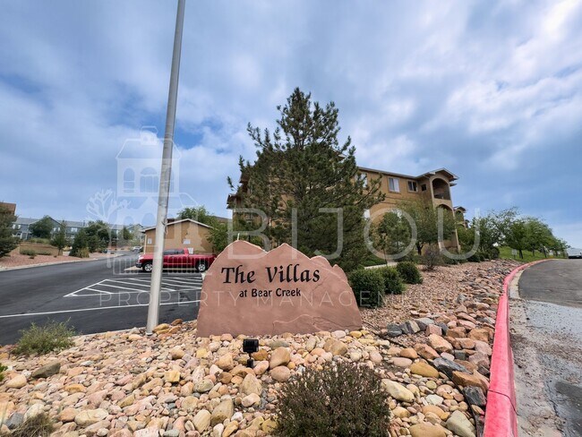 Foto del edificio - 1695 Little Bear Creek Point