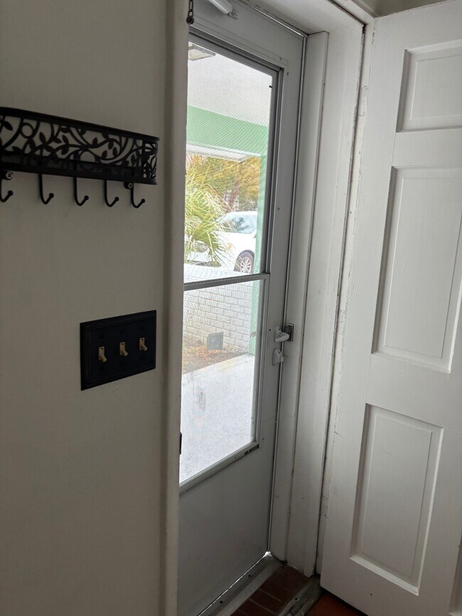 Foto del edificio - 12411 Partridge Hill Row