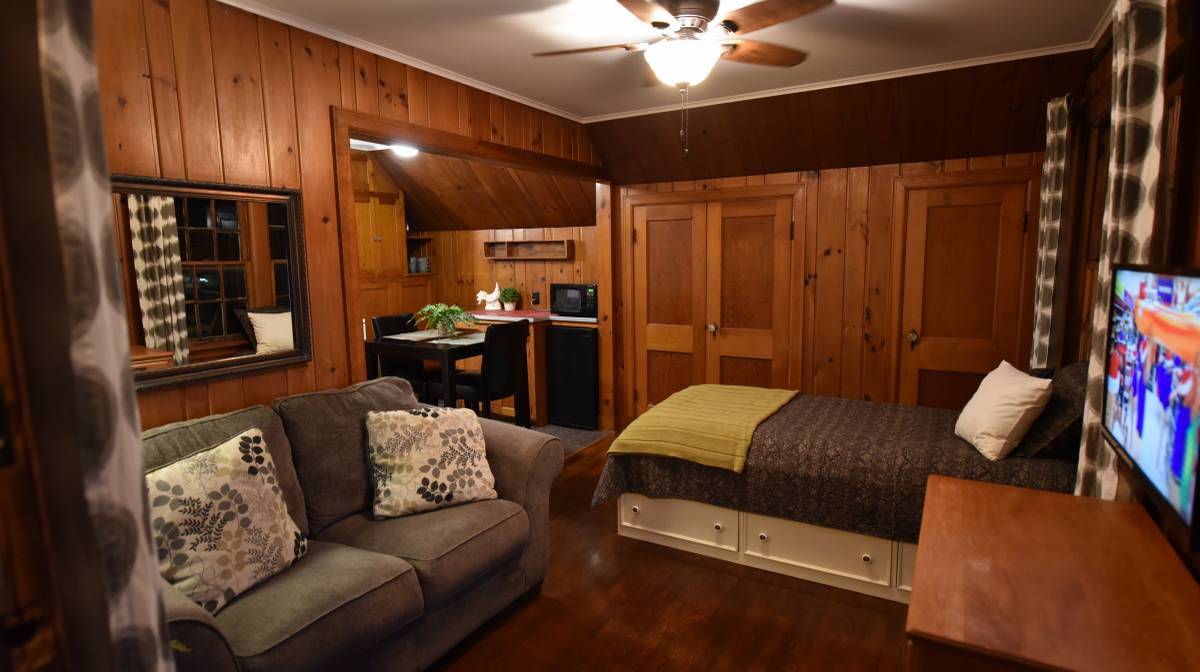 Foto principal - 156 N Crestway St