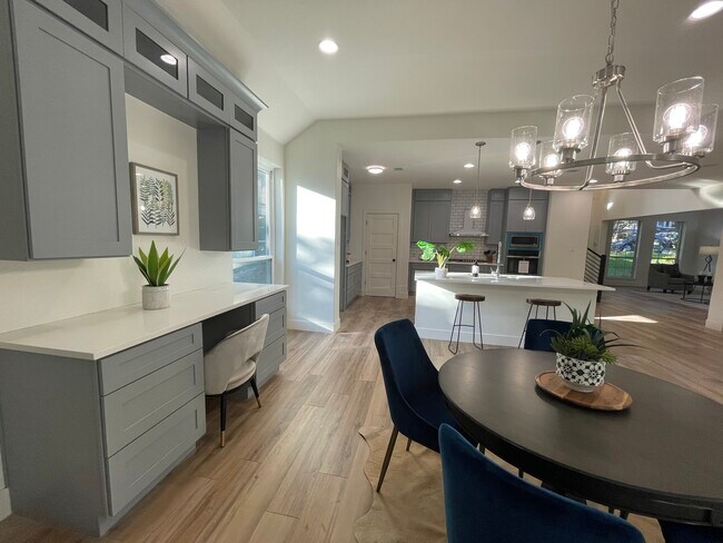 Building Photo - 4029 Canyon Glen Cir