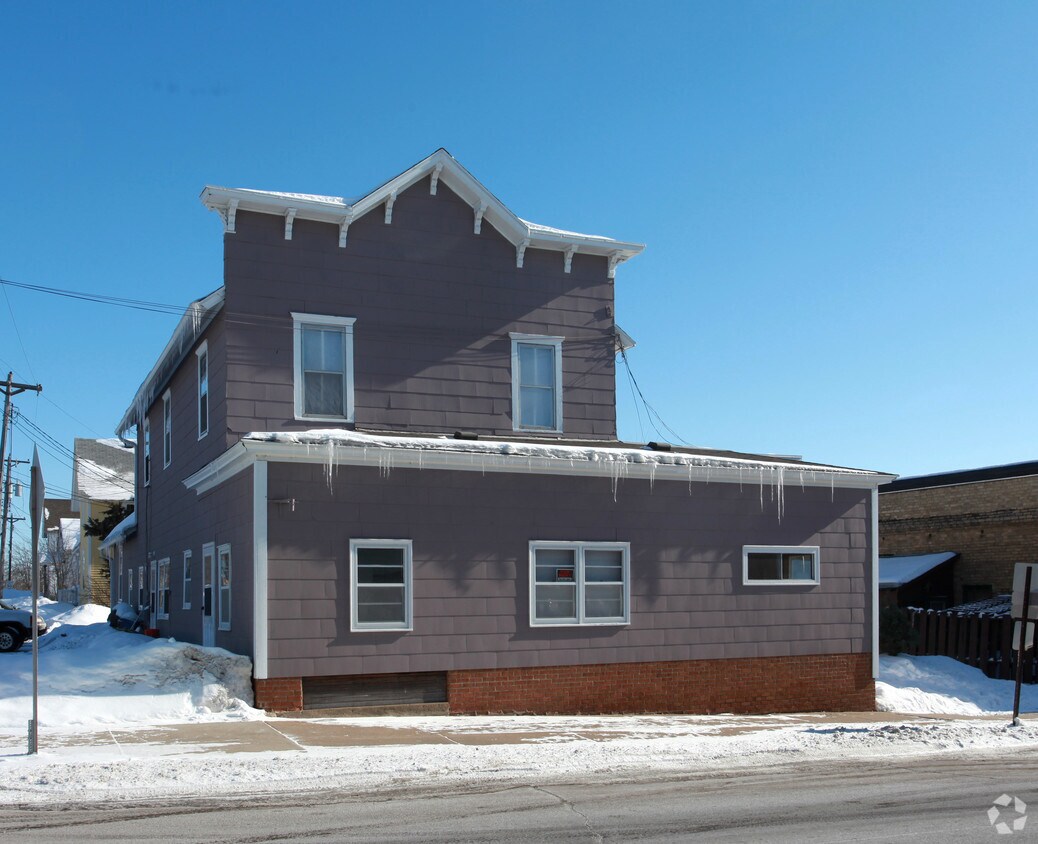 8749 Kennedy Memorial Dr, Saint Bonifacius, MN 55375 Apartments in Saint Bonifacius, MN