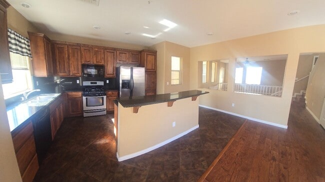 Foto del edificio - Beautiful 4 Bedroom Home in Mountains Edge