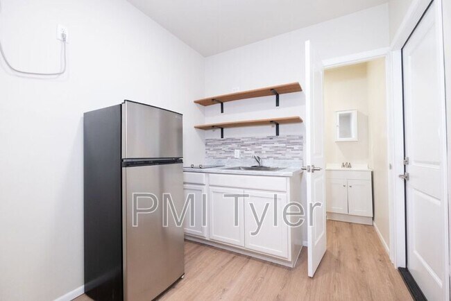 Foto del edificio - 20242 County Rd 2138