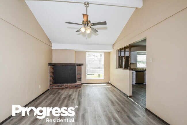 Foto del edificio - 14479 Rosant Ct