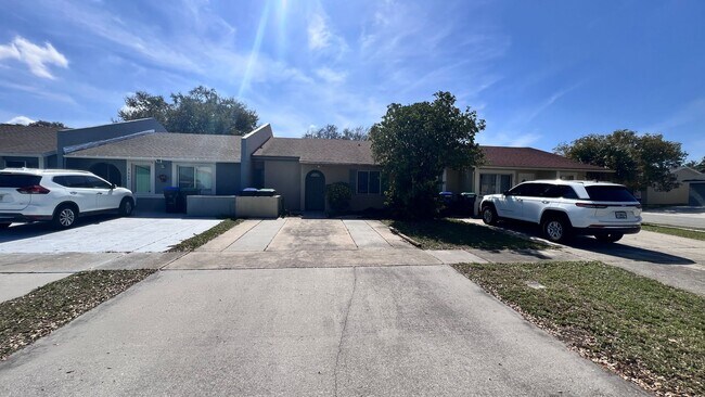 Foto del edificio - 2 Bedroom/1 Bath Townhome in Orlando!