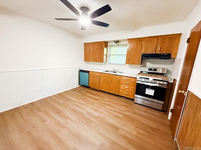 Foto del edificio - 9123 Tedburn Cir