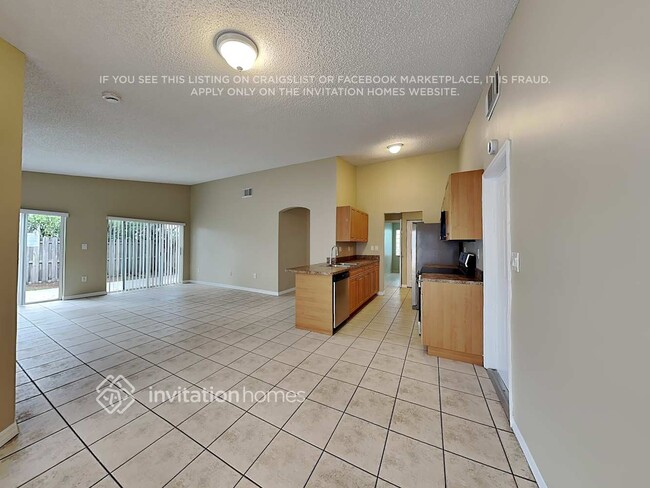 Foto del edificio - 8410 SW 157th Ct