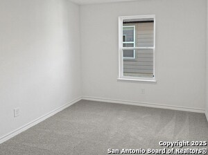 Foto del edificio - 832 Heartseed Ave