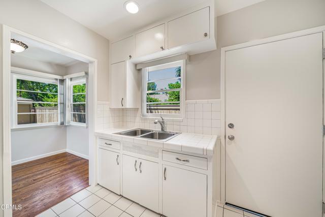 Foto del edificio - 499 N Oakland Ave