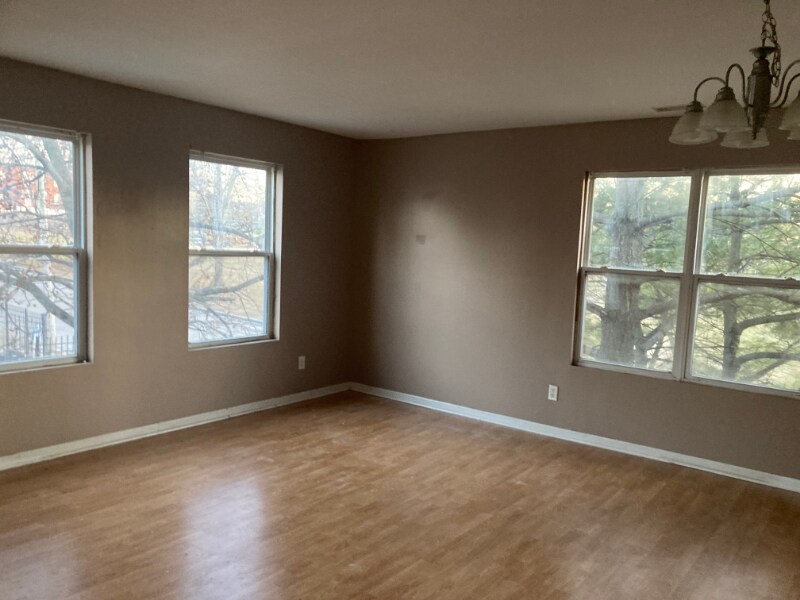 5985 Julian Ave Unit 5985A, St. Louis, MO 63112 Room for Rent in St