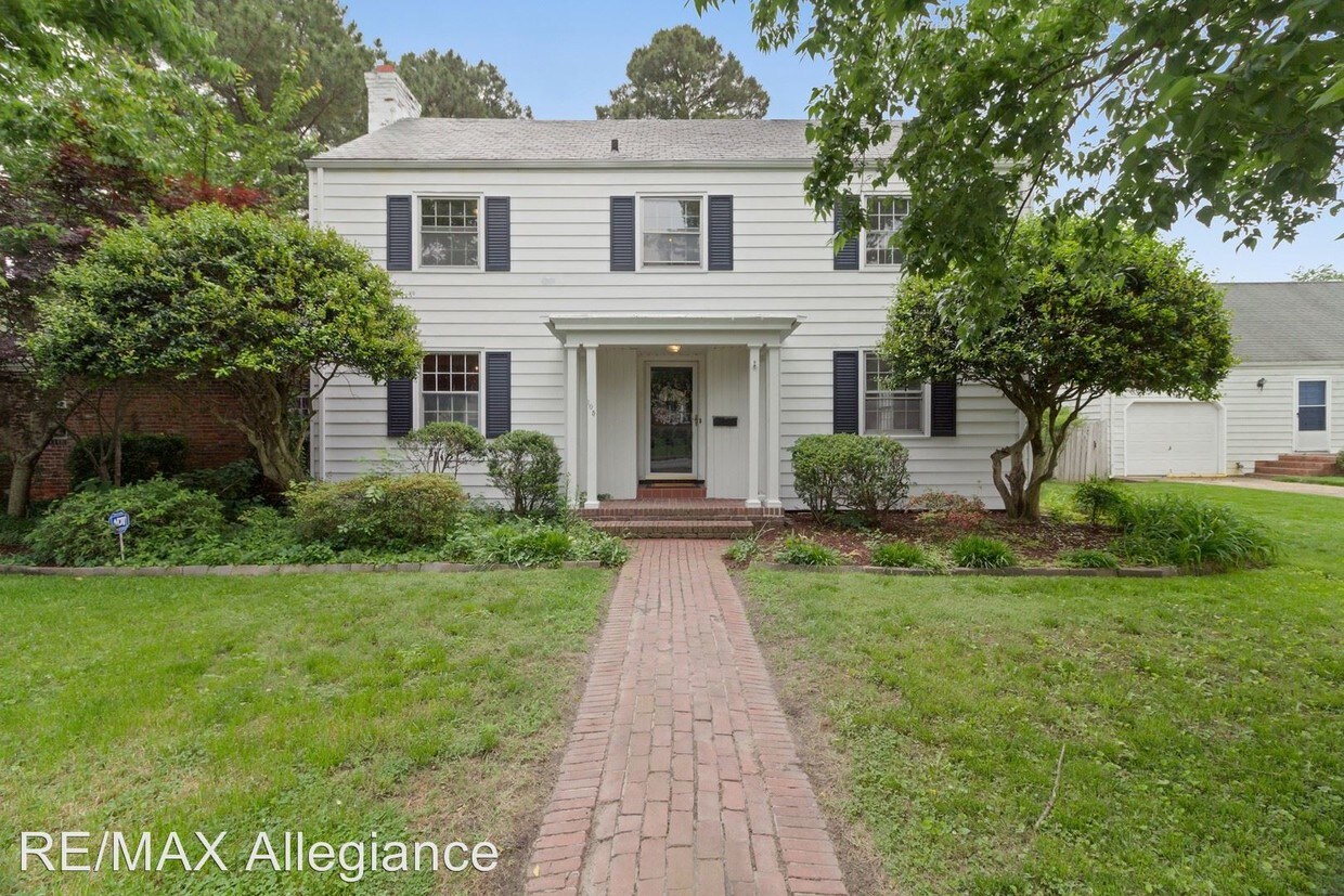 Primary Photo - 3 br, 2.5 bath House - 105 OAK GROVE ROAD