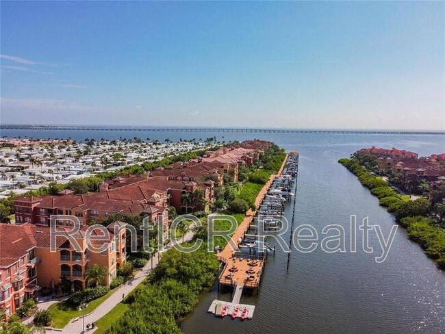 Building Photo - 2717 Via Cipriani