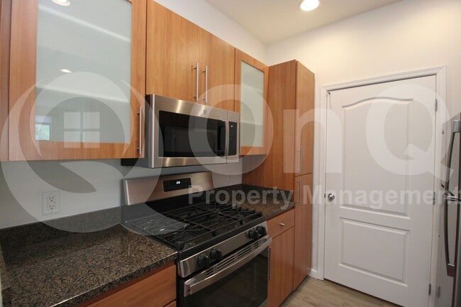 Building Photo - 6900 E Princess Dr