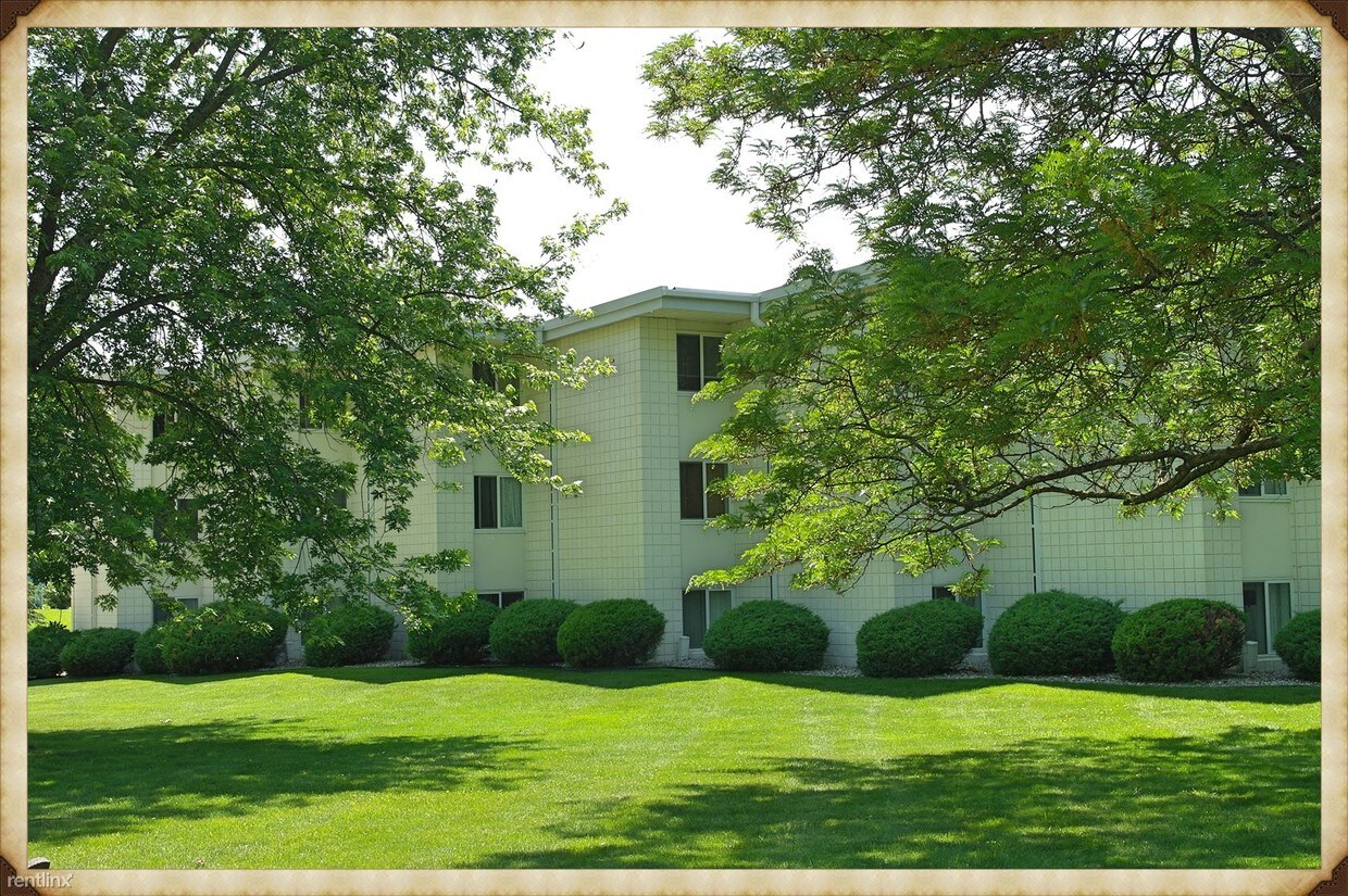 Primary Photo - 2200 Cleveland Ave