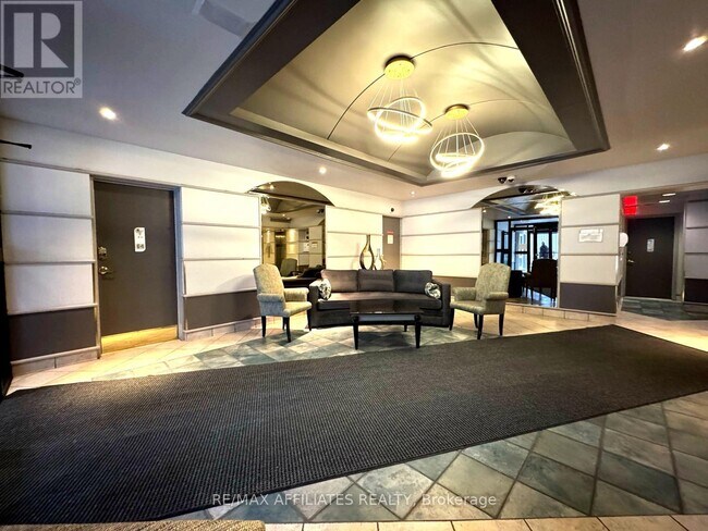 Photo du bâtiment - 158 McArthur Ave.