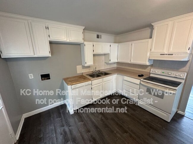 Foto del edificio - 15315 Fuller Ave