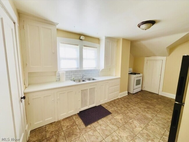 Foto del edificio - 3114 Neosho Rd