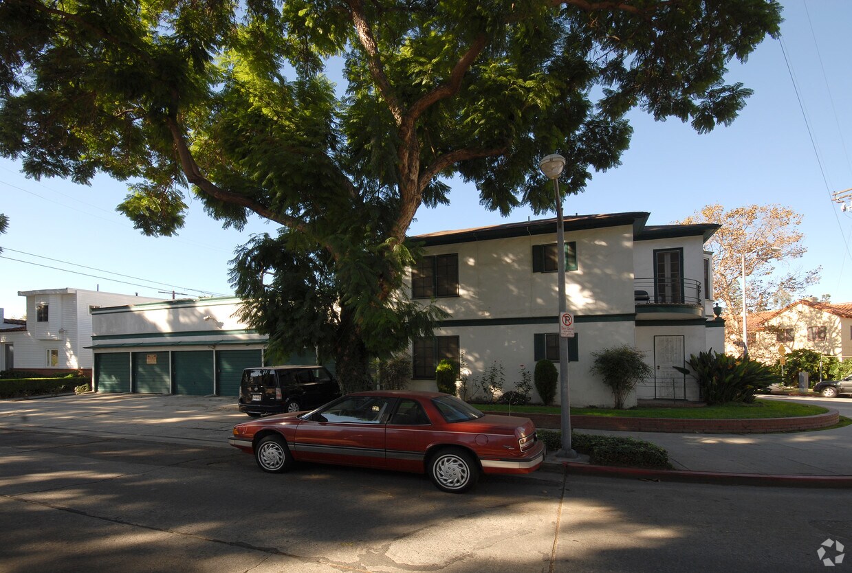 Foto del edificio - 4302 Garthwaite