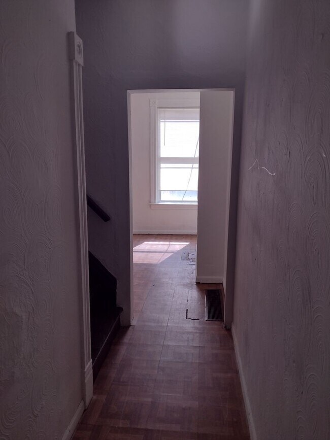 Building Photo - Beautiful Home for Rent
