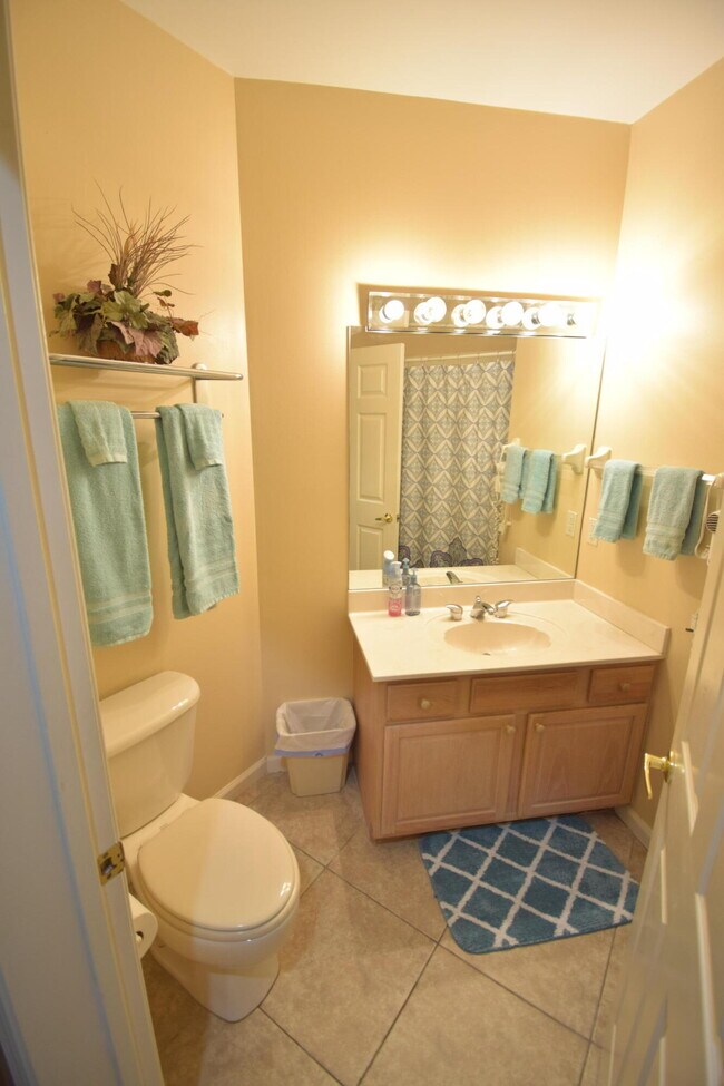 Foto del edificio - 8332 Mulligan Cir