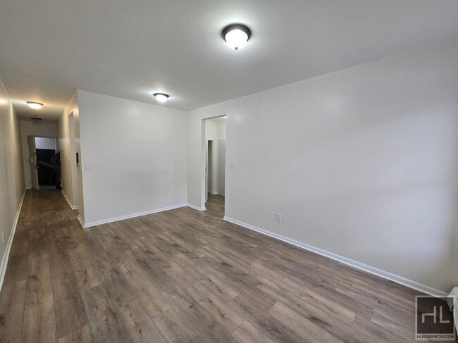 Foto del edificio - 557 KOSCIUSZKO STREET