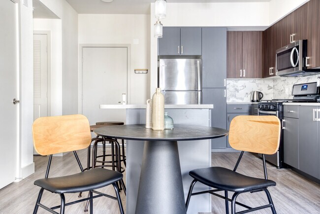 Building Photo - 44758 Old Warm Springs Blvd