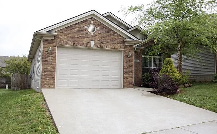 Foto principal - 3037 Caddis Ln