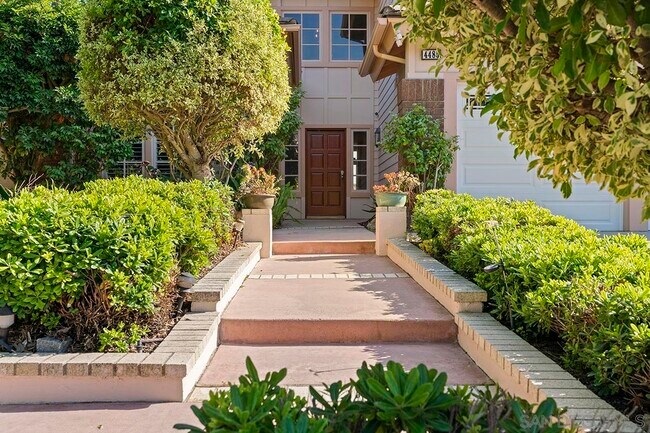 Foto del edificio - 4485 Sunset Bluffs Way