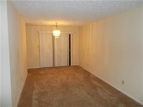 Building Photo - 1532 Pine log Pl