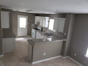 Building Photo - 6803 Highwind Bend Ln