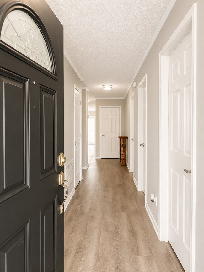 Foto del edificio - 8380 Argyle Corners Ct