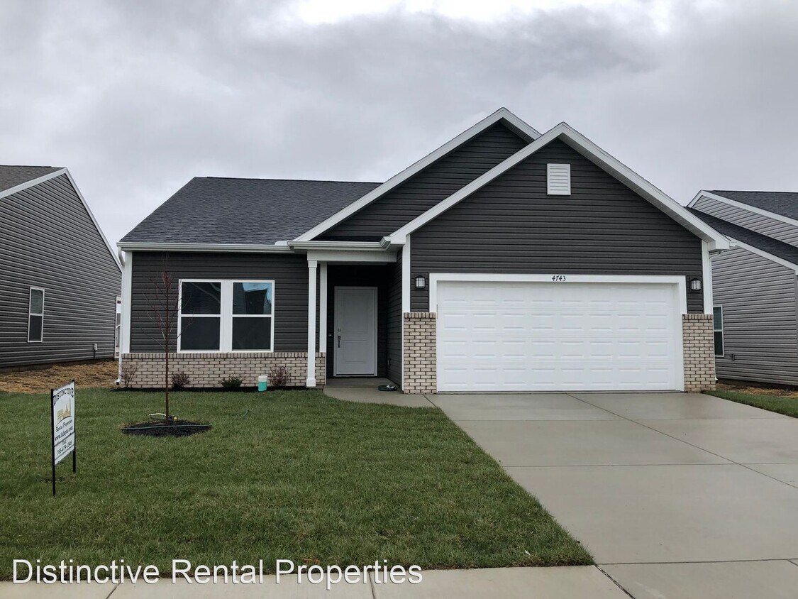 Foto principal - 3 br, 2 bath House - 4743 Dobson Dr