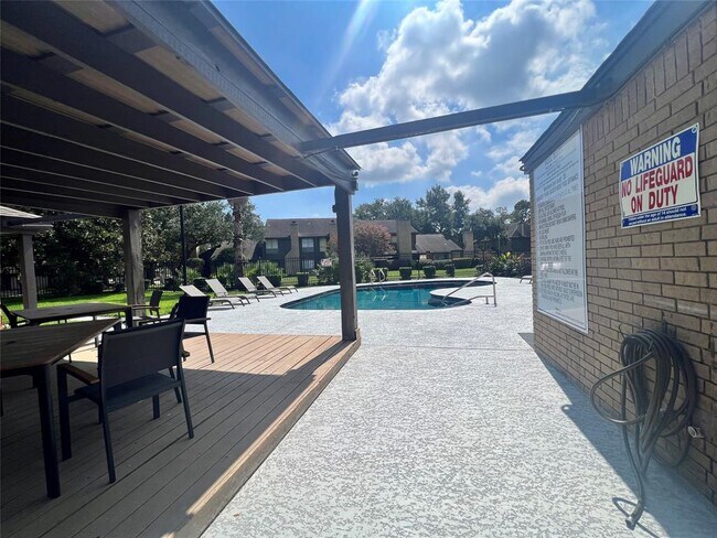 Foto del edificio - 2346 Gemini St